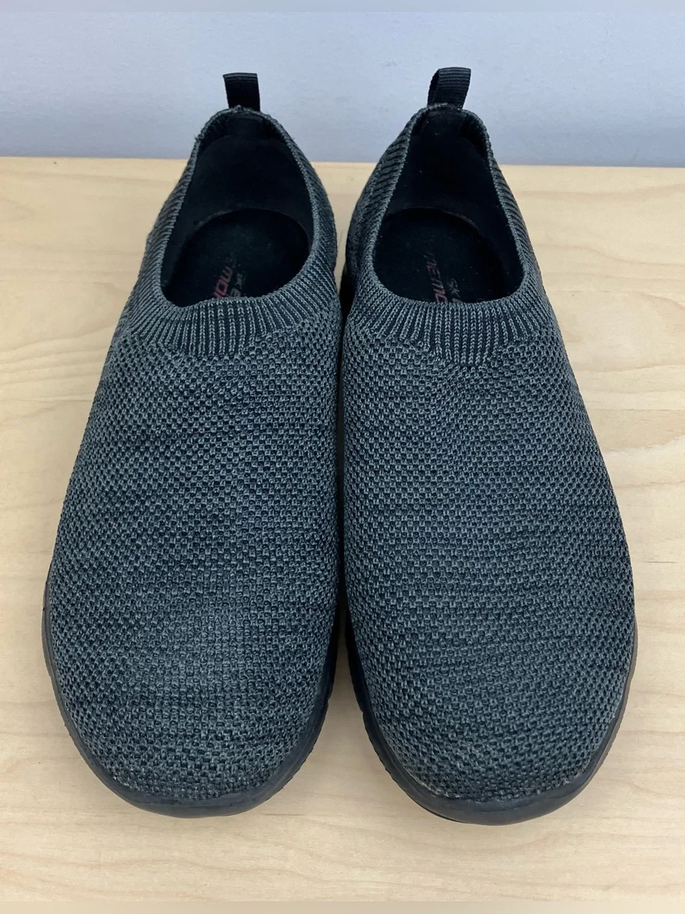 Skechers Women’s Size 7.5 Dual Lite Black Gray Casual Slip On Walking Shoes